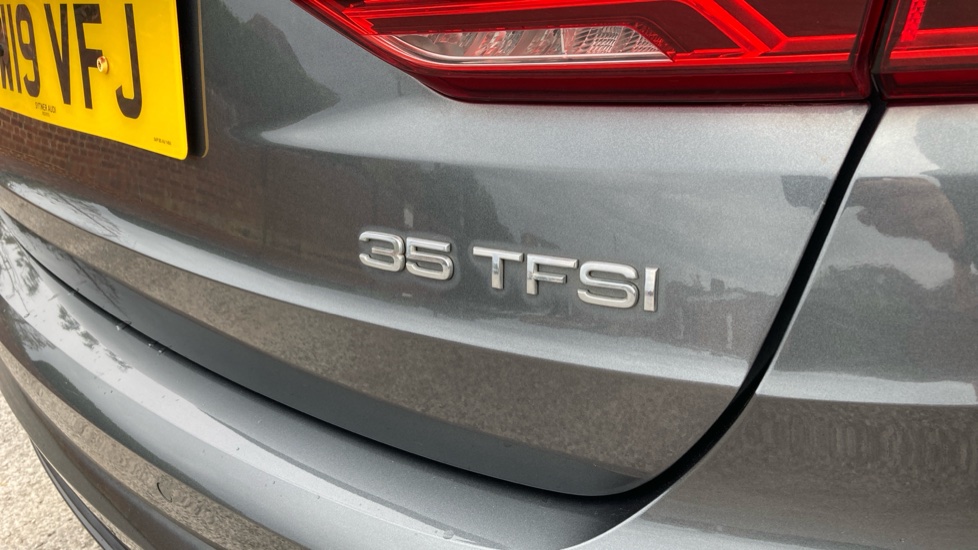 Audi Q3 35 TFSI S Line 5dr S Tronic Petrol Estate - Image 24