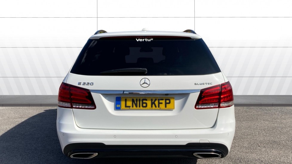Mercedes-Benz E-Class E220 BlueTEC AMG Night Ed Premium 5dr 7G-Tronic Diesel Estate - Image 6