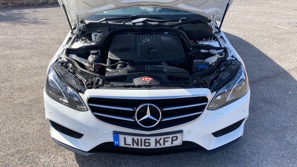 Mercedes-Benz E-Class E220 BlueTEC AMG Night Ed Premium 5dr 7G-Tronic Diesel Estate - Image 8