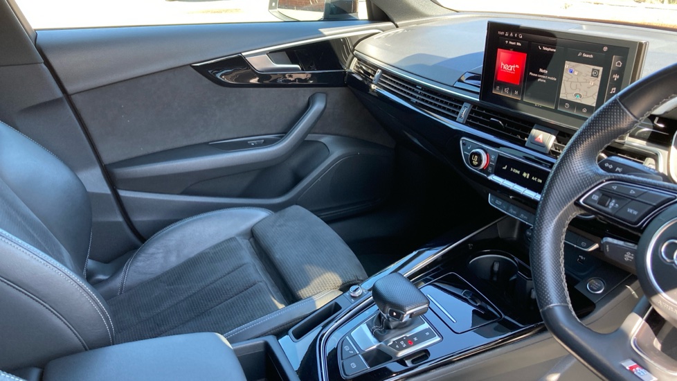 Audi A4 35 TDI Black Edition 4dr S Tronic Diesel Saloon - Image 14