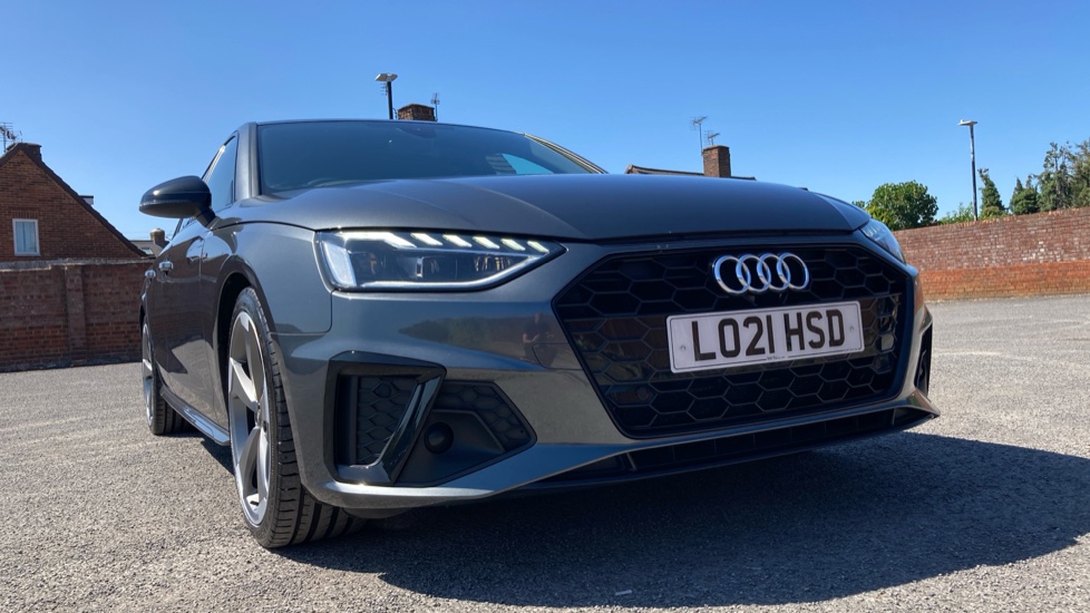 Audi A4 35 TDI Black Edition 4dr S Tronic Diesel Saloon - Image 21