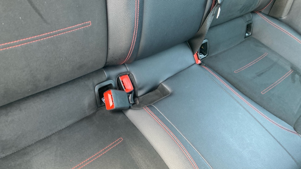 Mercedes-Benz A-Class A200 AMG Line 5dr Auto Petrol Hatchback - Image 17