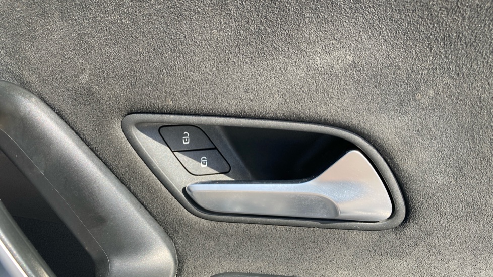Mercedes-Benz A-Class A200 AMG Line 5dr Auto Petrol Hatchback - Image 28