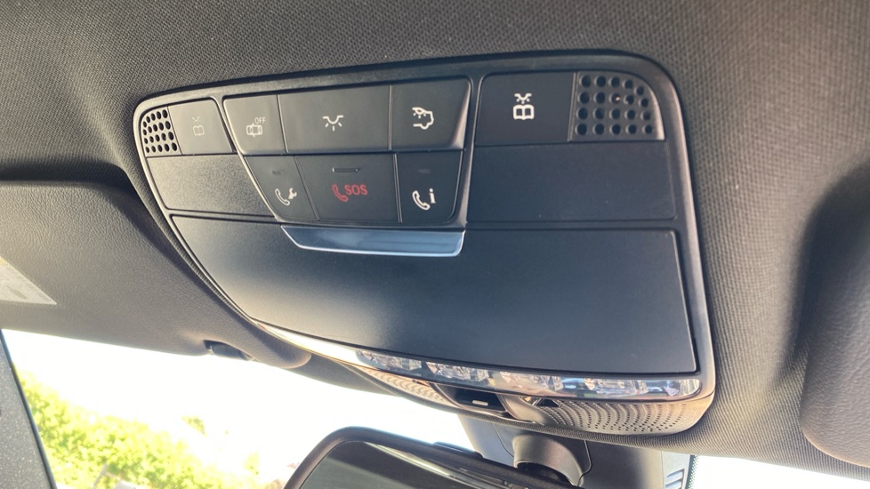 Mercedes-Benz C-Class C300 AMG Line Premium 2dr 9G-Tronic Petrol Coupe - Image 34