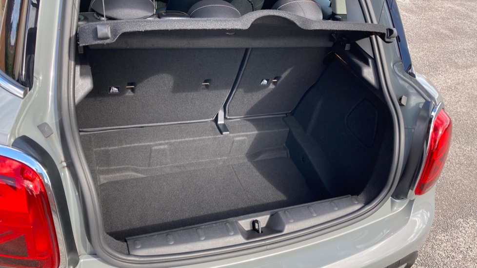 MINI Hatchback 1.5 Cooper Classic 5dr Auto Petrol Hatchback - Image 26
