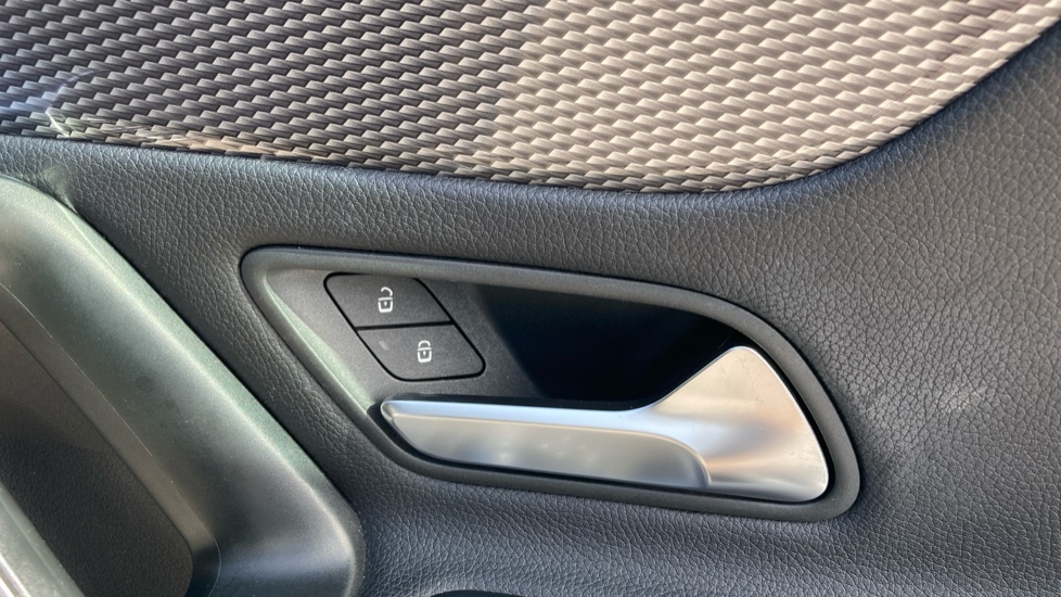 Mercedes-Benz A-Class A180 Sport Executive 5dr Petrol Hatchback - Image 29