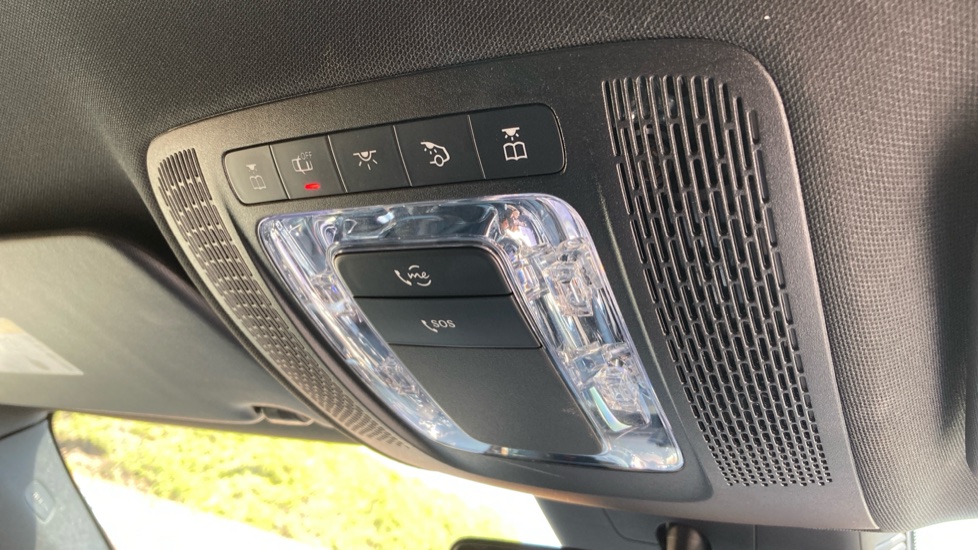 Mercedes-Benz A-Class A180 Sport Executive 5dr Petrol Hatchback - Image 32