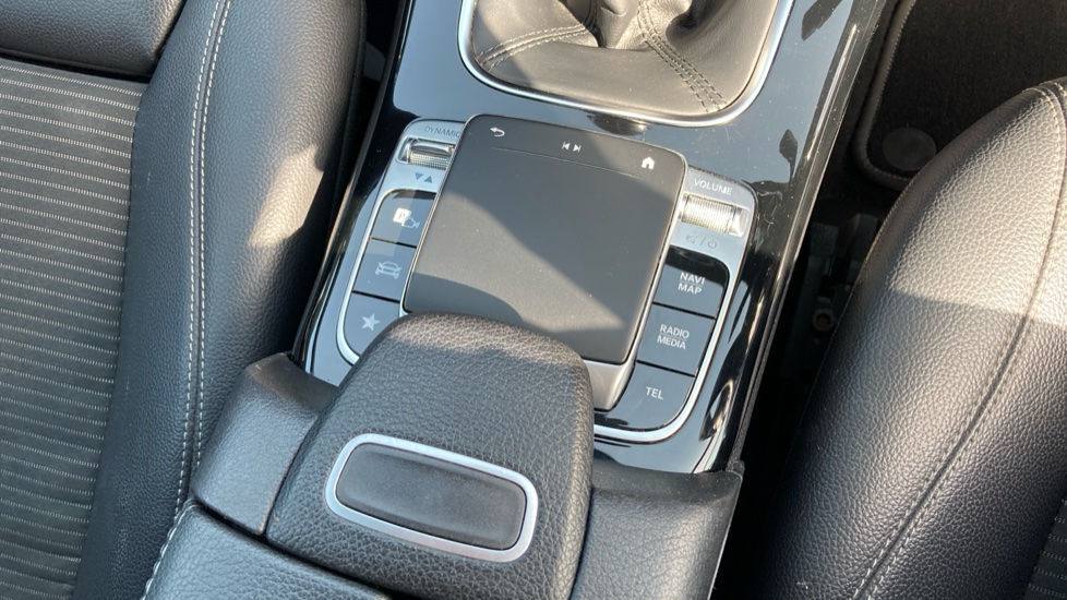 Mercedes-Benz A-Class A180 Sport Executive 5dr Petrol Hatchback - Image 36