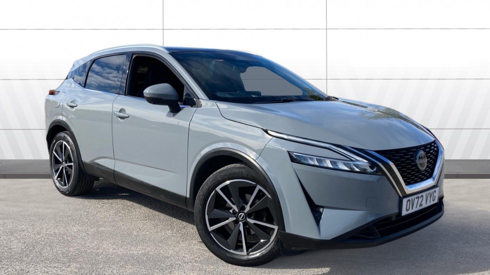 Nissan Qashqai 1.3 DiG-T MH 158 Tekna 5dr Petrol Hatchback - Image 1