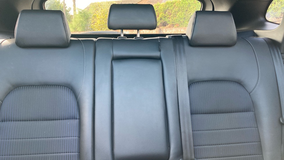 Nissan Qashqai 1.3 DiG-T MH 158 Tekna 5dr Petrol Hatchback - Image 15