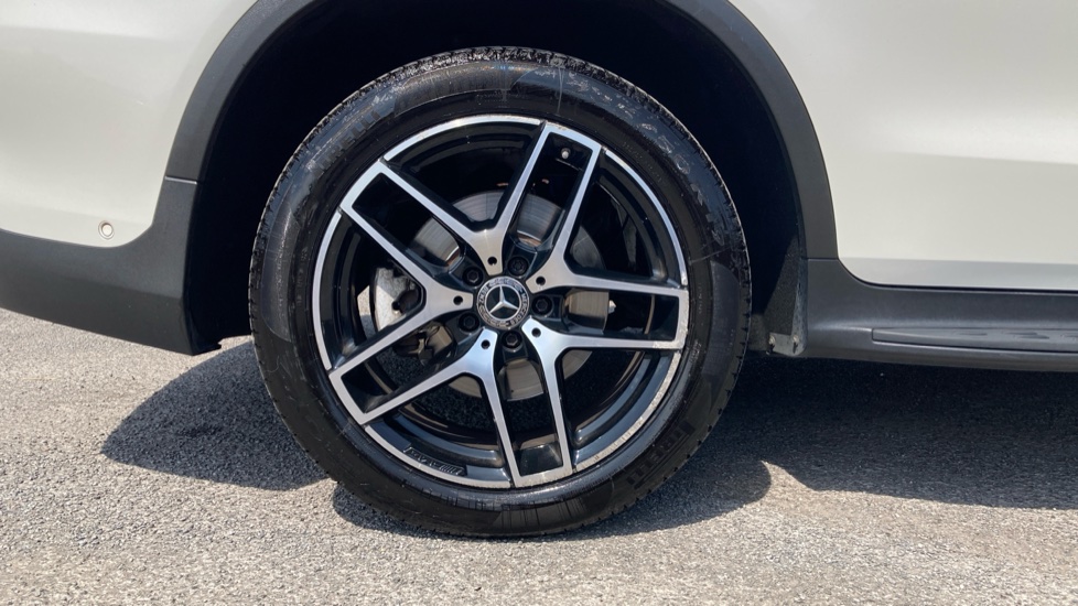 Mercedes-Benz GLC 250d 4Matic AMG Night Edition 5dr 9G-Tronic Diesel Estate - Image 7