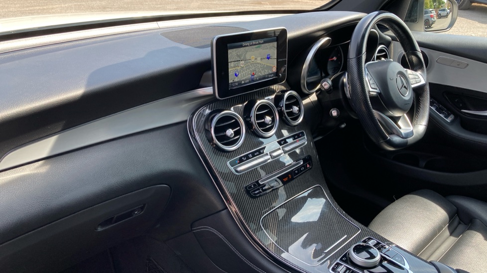 Mercedes-Benz GLC 250d 4Matic AMG Night Edition 5dr 9G-Tronic Diesel Estate - Image 9