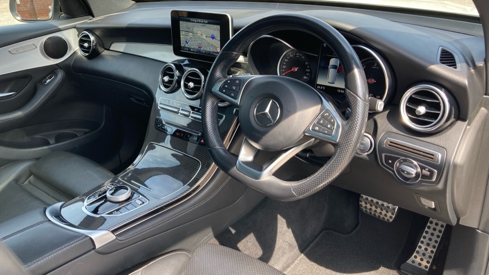Mercedes-Benz GLC 250d 4Matic AMG Night Edition 5dr 9G-Tronic Diesel Estate - Image 11
