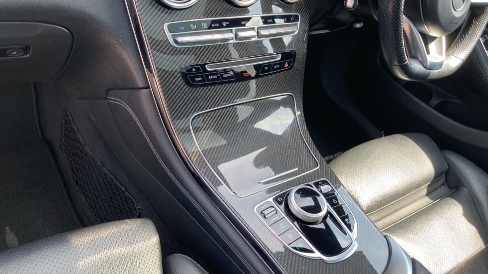 Mercedes-Benz GLC 250d 4Matic AMG Night Edition 5dr 9G-Tronic Diesel Estate - Image 13
