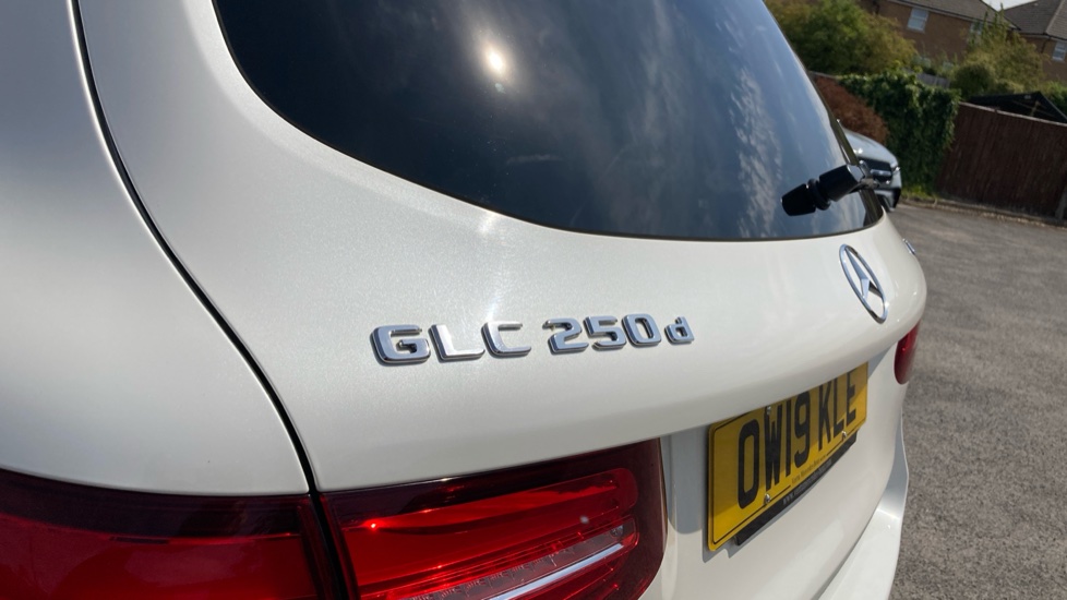 Mercedes-Benz GLC 250d 4Matic AMG Night Edition 5dr 9G-Tronic Diesel Estate - Image 23