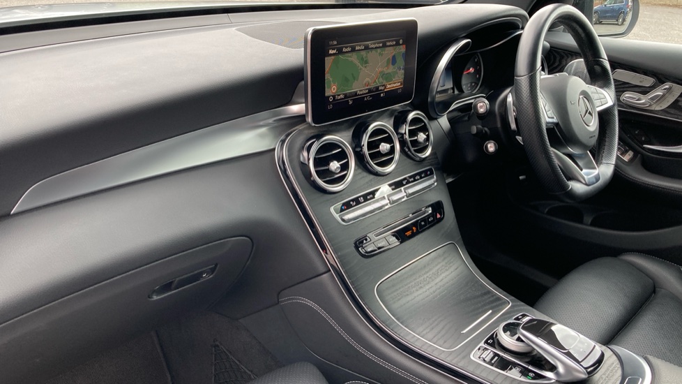 Mercedes-Benz GLC 250 4Matic AMG Night Edition 5dr 9G-Tronic Petrol Estate - Image 9