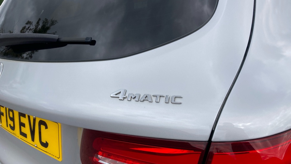 Mercedes-Benz GLC 250 4Matic AMG Night Edition 5dr 9G-Tronic Petrol Estate - Image 24