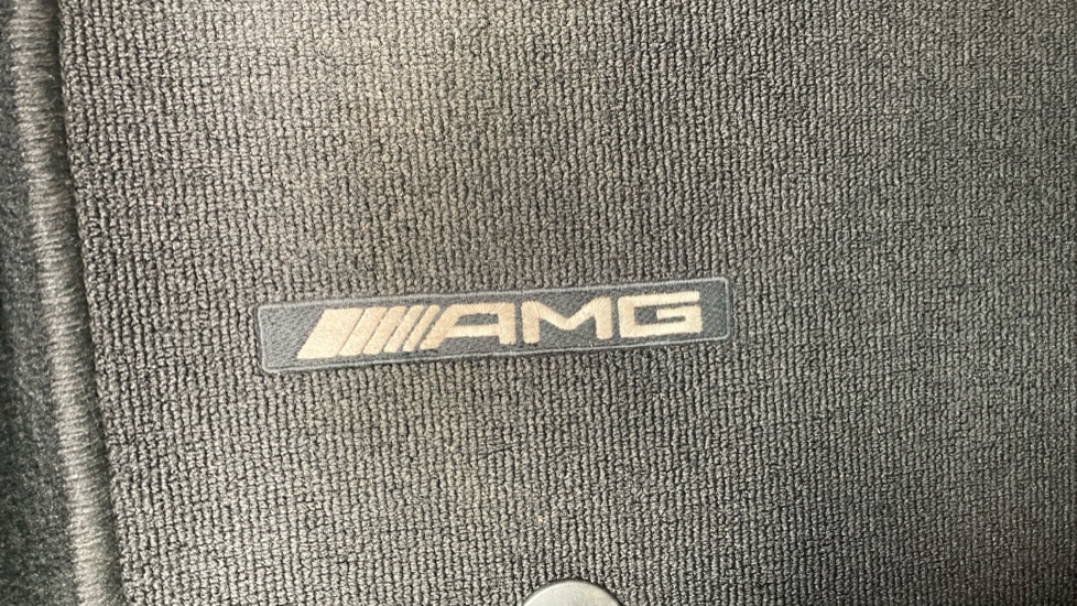 Mercedes-Benz GLC 250 4Matic AMG Night Edition 5dr 9G-Tronic Petrol Estate - Image 27