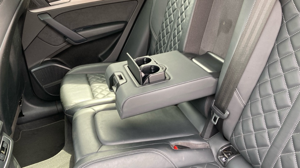 Audi Q5 45 TFSI Quattro S Line 5dr S Tronic Petrol Estate - Image 29