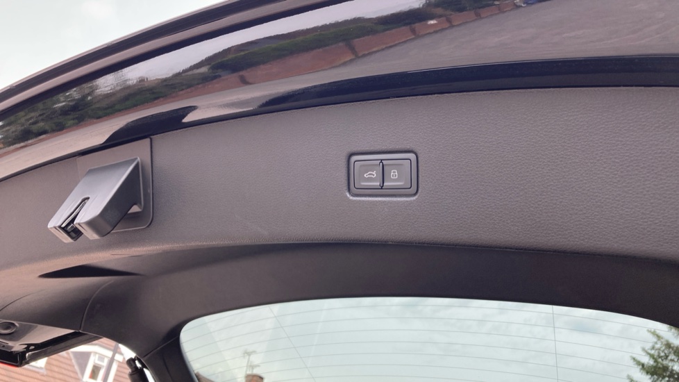 Audi Q5 45 TFSI Quattro S Line 5dr S Tronic Petrol Estate - Image 30