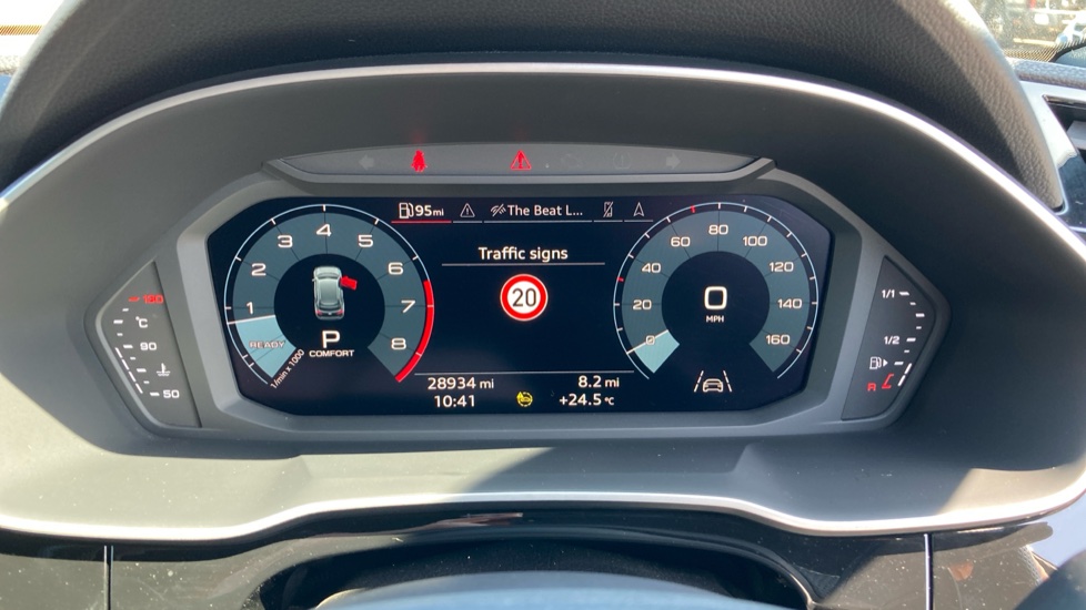 Audi Q3 35 TFSI Black Edition 5dr S Tronic Petrol Estate - Image 18