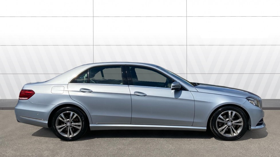 Mercedes-Benz E-Class E200 SE 4dr 7G-Tronic Petrol Saloon - Image 5