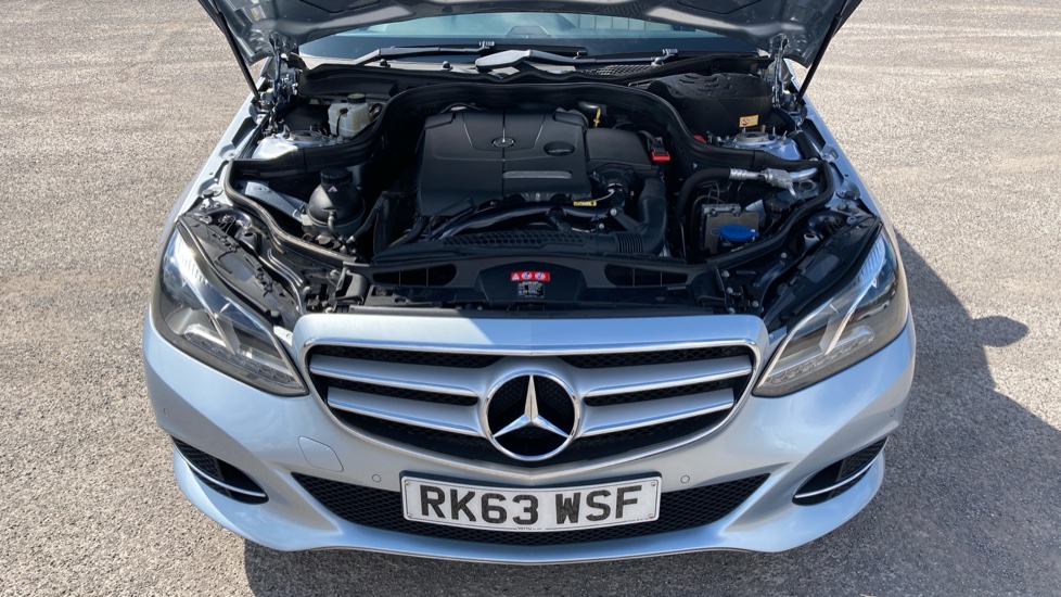 Mercedes-Benz E-Class E200 SE 4dr 7G-Tronic Petrol Saloon - Image 8