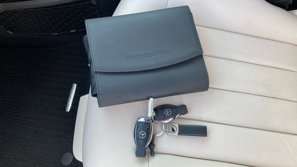 Mercedes-Benz E-Class E200 SE 4dr 7G-Tronic Petrol Saloon - Image 19