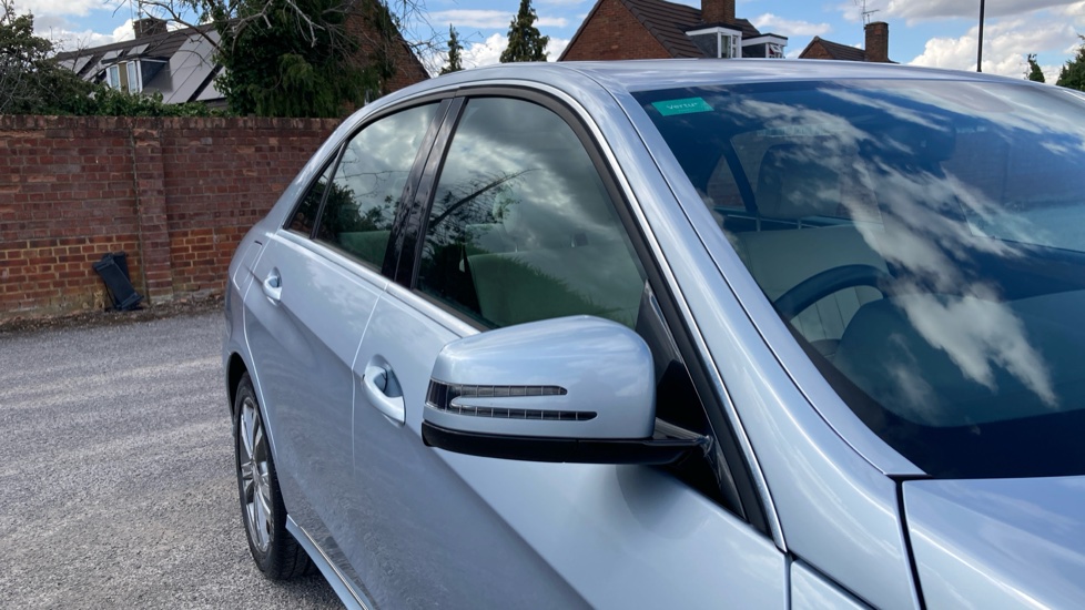 Mercedes-Benz E-Class E200 SE 4dr 7G-Tronic Petrol Saloon - Image 22
