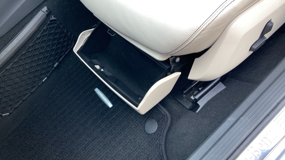 Mercedes-Benz E-Class E200 SE 4dr 7G-Tronic Petrol Saloon - Image 26