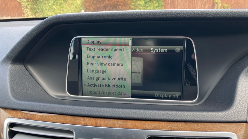 Mercedes-Benz E-Class E200 SE 4dr 7G-Tronic Petrol Saloon - Image 45