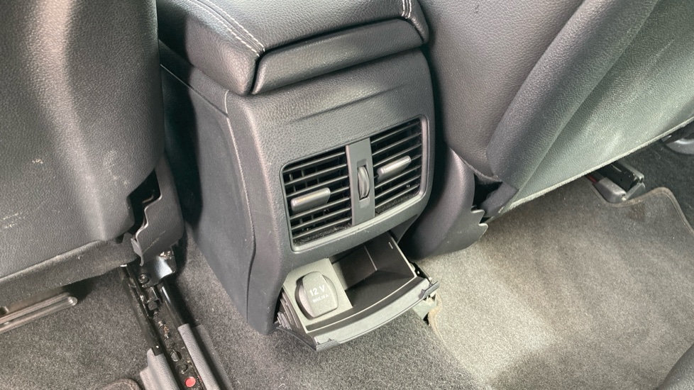 Mercedes-Benz A-Class A180d Sport Executive 5dr Auto Diesel Hatchback - Image 24