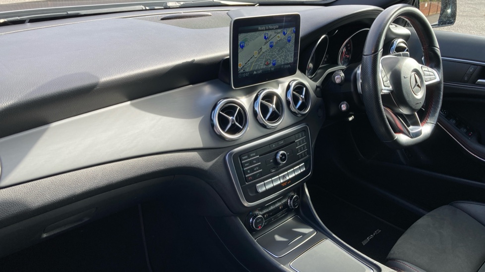 Mercedes-Benz GLA 180 AMG Line Edition 5dr Auto Petrol Hatchback - Image 9