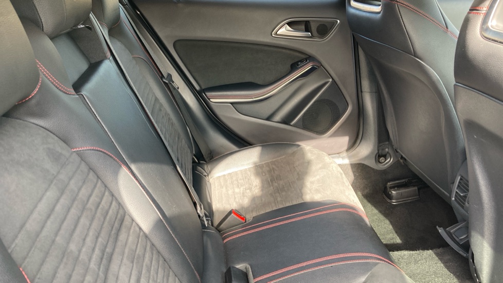 Mercedes-Benz GLA 180 AMG Line Edition 5dr Auto Petrol Hatchback - Image 16