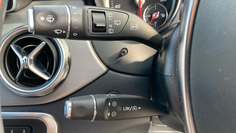 Mercedes-Benz GLA 180 AMG Line Edition 5dr Auto Petrol Hatchback - Image 36