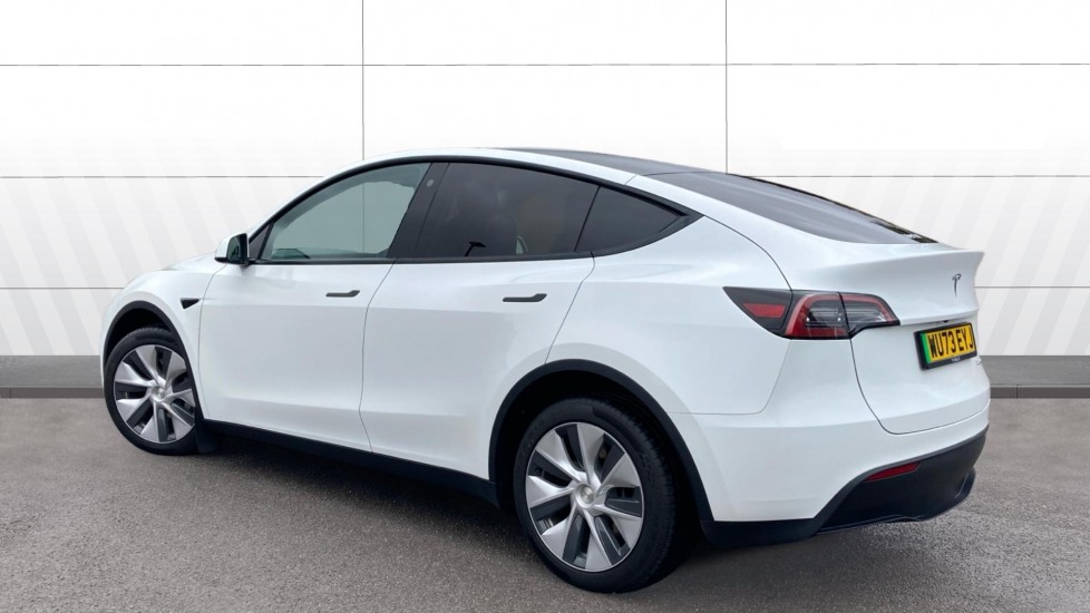 Tesla Model Y Long Range AWD 5dr Auto Electric Hatchback - Image 2