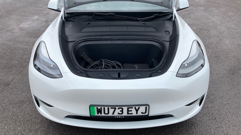 Tesla Model Y Long Range AWD 5dr Auto Electric Hatchback - Image 8