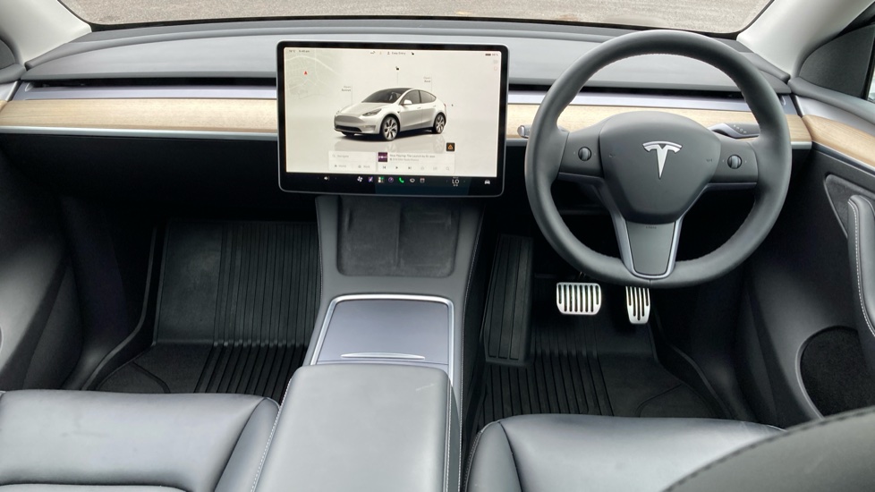 Tesla Model Y Long Range AWD 5dr Auto Electric Hatchback - Image 10