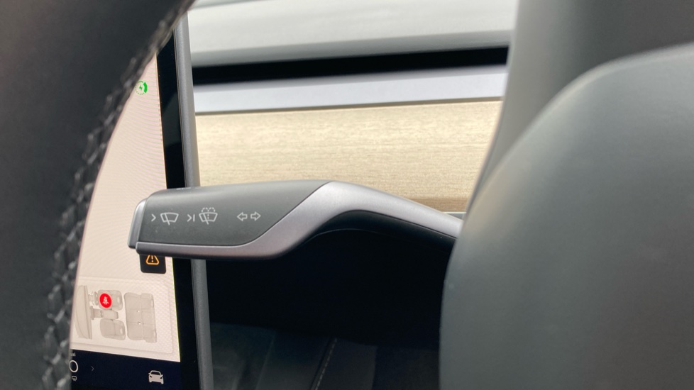 Tesla Model Y Long Range AWD 5dr Auto Electric Hatchback - Image 36