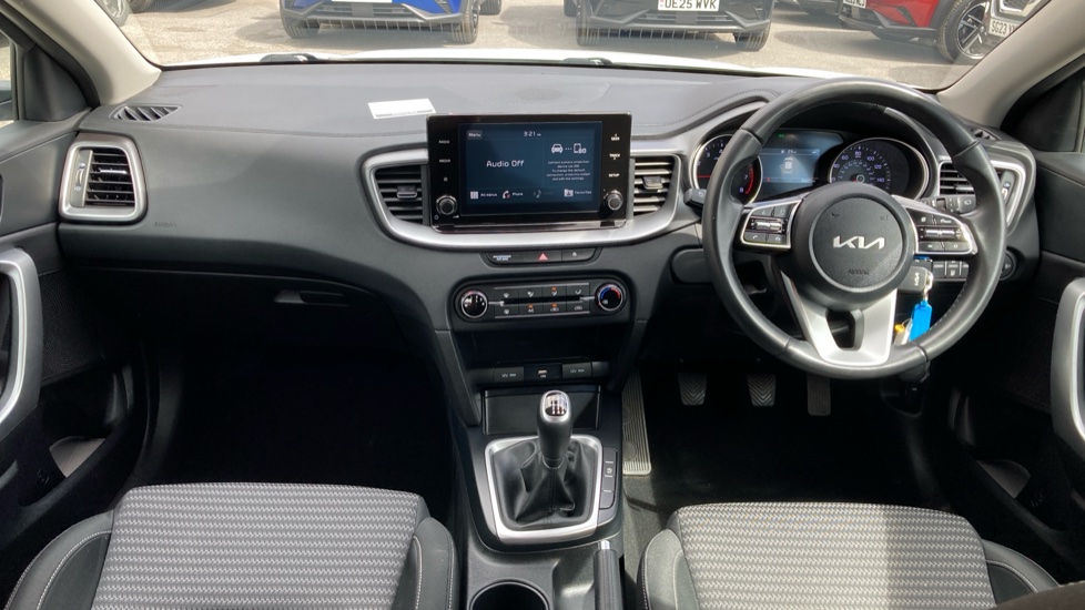 Kia Xceed 1.0T GDi ISG 2 5dr Petrol Hatchback - Image 10