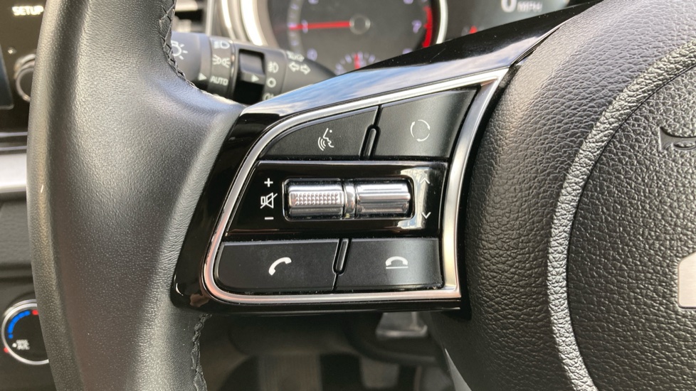 Kia Xceed 1.0T GDi ISG 2 5dr Petrol Hatchback - Image 23