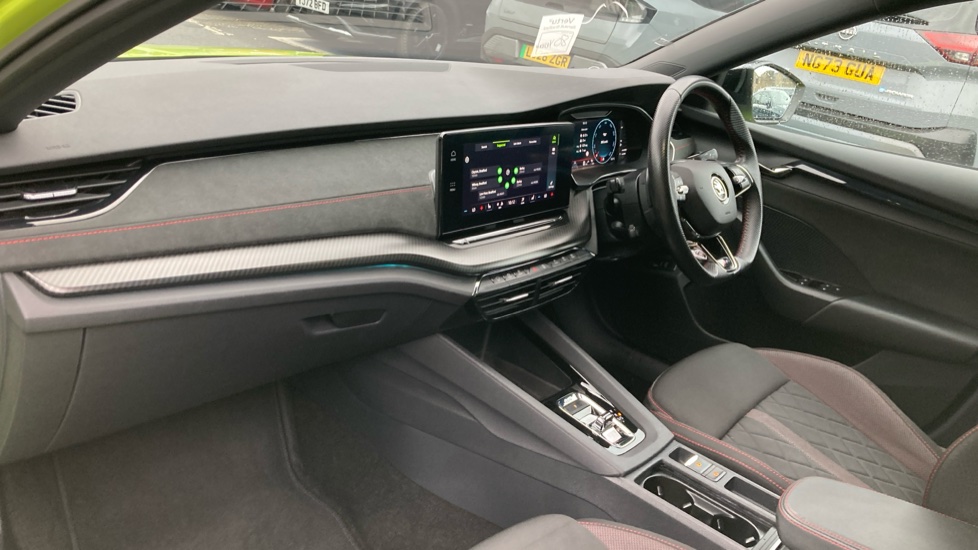 Skoda Octavia 2.0 TDI 200 vRS 4x4 5dr DSG Diesel Hatchback - Image 9