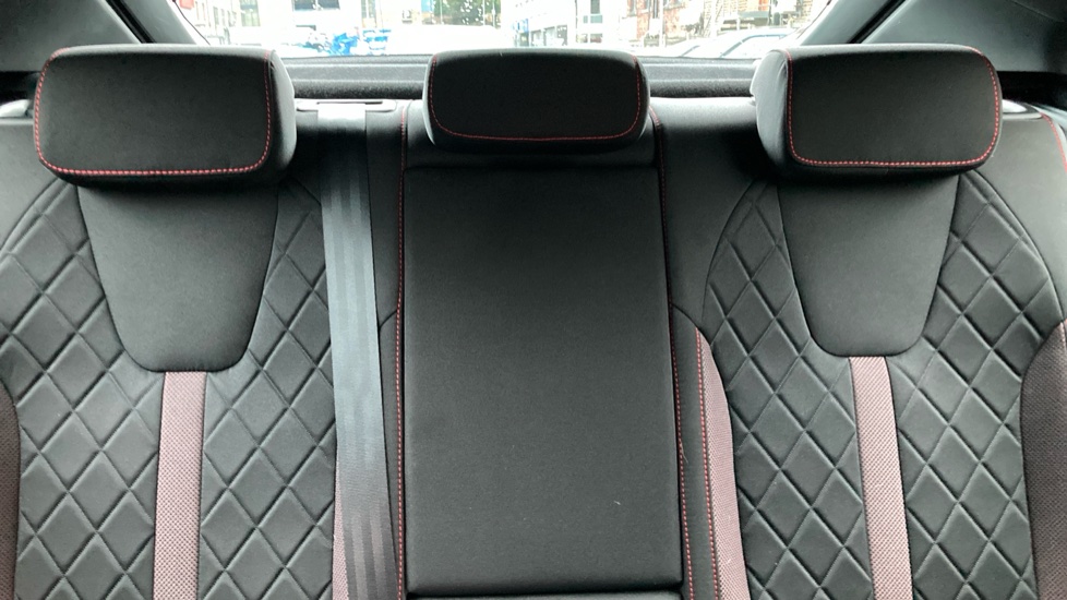 Skoda Octavia 2.0 TDI 200 vRS 4x4 5dr DSG Diesel Hatchback - Image 15