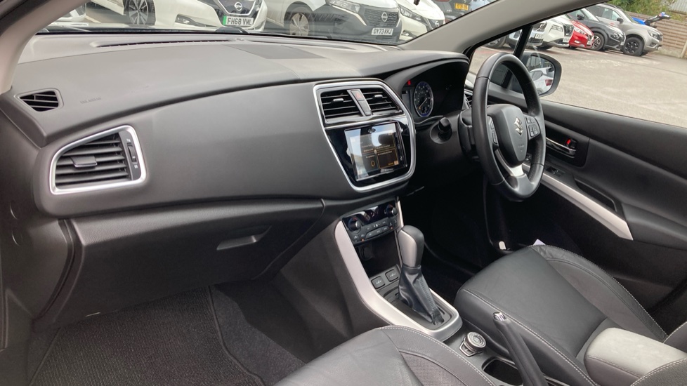 Suzuki Sx4 S Cross 1.4 Boosterjet 48V Hybrid SZ5 ALLGRIP 5dr Auto Petrol Hatchback - Image 9