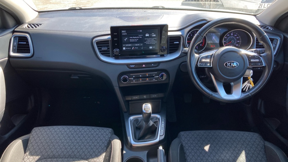 Kia Ceed 1.0T GDi ISG 2 5dr Petrol Hatchback - Image 10