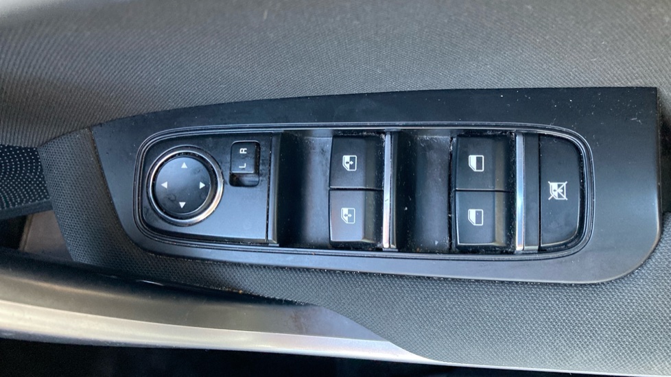 Kia Ceed 1.0T GDi ISG 2 5dr Petrol Hatchback - Image 25