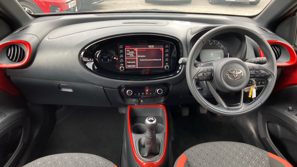 Toyota Aygo X 1.0 VVT-i Edge 5dr Petrol Hatchback - Image 10