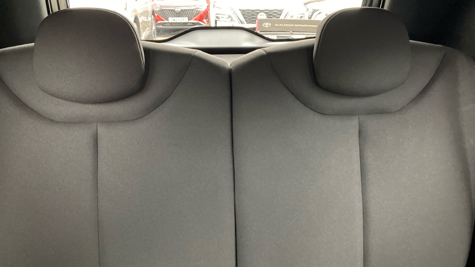 Toyota Aygo X 1.0 VVT-i Edge 5dr Petrol Hatchback - Image 15