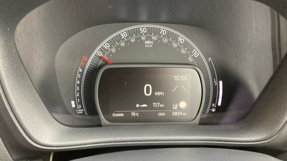 Toyota Aygo X 1.0 VVT-i Edge 5dr Petrol Hatchback - Image 18
