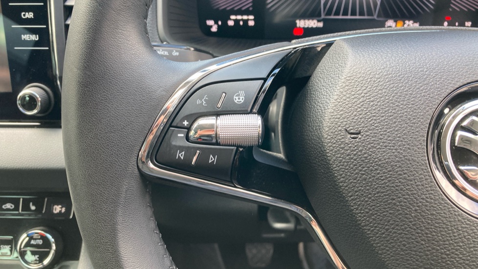 Skoda Karoq 1.5 TSI SE L 5dr Petrol Estate - Image 27